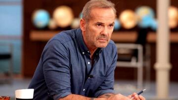 Γάμος Μπαλατσινού - Κικίλια: Τι έκανε ο Πέτρος Κωστόπουλος την ώρα του μυστηρίου;