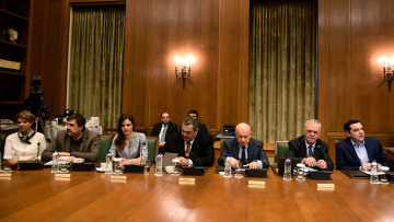 Θέμα ωρών ο ανασχηματισμός μετά το στραπάτσο με τα επιδόματα στους υπουργούς