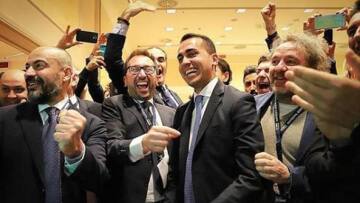 Εκλογές στην Ιταλία: Κερδισμένοι οι λαϊκιστές - Ανοιχτά όλα τα σενάρια