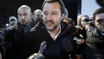 Ματέο Σαλβίνι: Ο πρόεδρος της Λέγκα του Βορρά που προκαλεί τρόμο στην Ευρώπη 