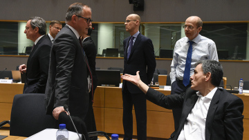 Βρυξέλλες: Η 4η αξιολόγηση πρέπει να κλείσει μέχρι τον Μάιο