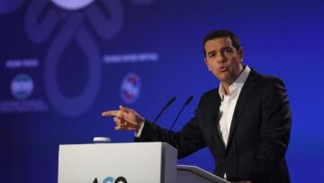 «Ρελάνς» Τσίπρα στο συνέδριο του Κινήματος Αλλαγής με Μαριλίζα και Κατσέλη