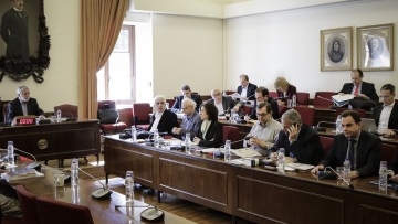Νέα στοιχεία στη Βουλή για την υπόθεση Novartis