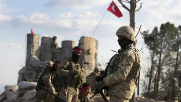 Ο τουρκικός στρατός ανακοίνωσε ότι περικύκλωσε την Αφρίν