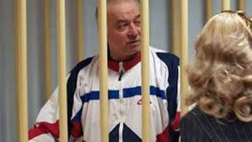 Η Γαλλία θα απαντήσει για τη δηλητηρίαση του Σκριπάλ μετά από συνεννόηση με το Λονδίνο 