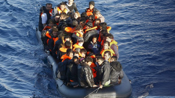 Τραγωδία στο Αγαθονήσι: 14 μετανάστες νεκροί σε ναυάγιο, τα 4 παιδιά 