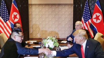 Τραμπ: Μόλις έλαβε μια φοβερή επιστολή από τον Κιμ Γιονγκ Ουν