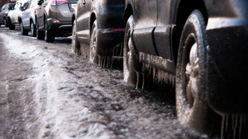 Video ΣΟΚ: Ιδού οι επιπτώσεις του «μαύρου πάγου» - Προσοχή σε όλη την Ελλάδα