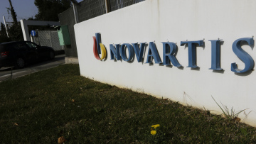 Υπόθεση Novartis: Από κατήγορος η κυβέρνηση κινδυνεύει να βρεθεί κατηγορούμενη για σκευωρία