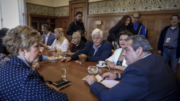 Σε ανεξέλεγκτη περιδίνηση οι ΑΝΕΛ: Κινδυνεύει με διάλυση η Κοινοβουλευτική Ομάδα