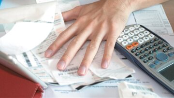 Στις πλάτες μας φόροι ύψους 4 δισ. ευρώ μέσα στον Ιανουάριο