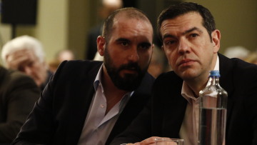 Συμφωνία των Πρεσπών: Καθυστερήσεις και δημιουργία πολωτικού κλίματος το νέο «σχέδιο» του Μαξίμου