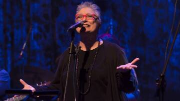 Το μήνυμα της Αφροδίτης Μάνου για το συλλαλητήριο: Εγκληματική επιλογή η Συμφωνία των Πρεσπών