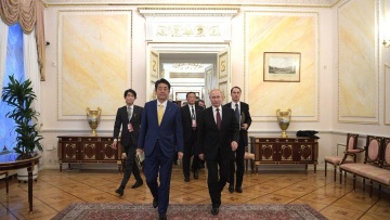 Πούτιν: Η Ρωσία ενδιαφέρεται για την σύναψη συμφωνίας ειρήνης με την Ιαπωνία