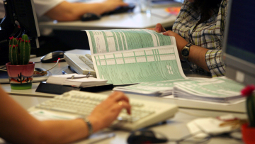 Τι τρέχει με τις χωριστές φορολογικές δηλώσεις των ζευγαριών: 20 ερωτήσεις και απαντήσεις