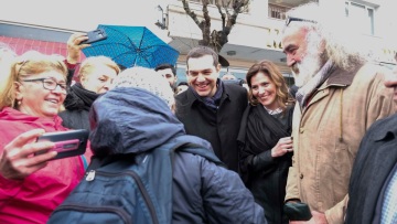 Κωνσταντινούπολη: Συνάντηση Τσίπρα με εκπροσώπους της ελληνικής ομογένειας