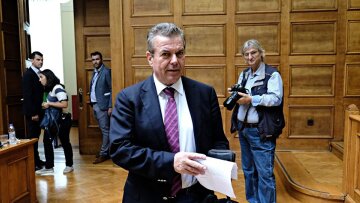 Πετρόπουλος: Γενναίο κούρεμα στη ρύθμιση για τις οφειλές στα ταμεία