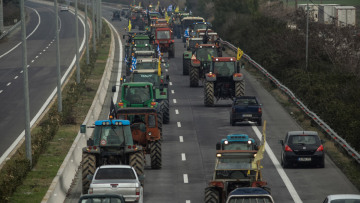 «Τελεσίγραφο» μέχρι το απόγευμα της Δευτέρας δίνουν στην κυβέρνηση οι αγρότες