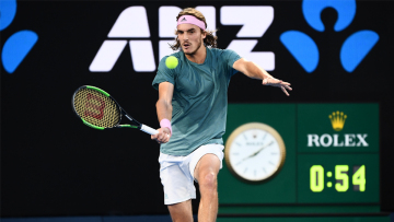 Ο Στέφανος Τσιτσιπάς στους «16» του Miami Open και «αγκαλιά» με το Νο8