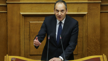 Πλακιωτάκης: «Διαφωνούμε με το μοντέλο παραχώρησης των 10 λιμανιών»