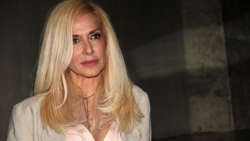 Η Αννα Βίσση επιστρέφει δισκογραφικά: Ακούστε το νέο της τραγούδι 