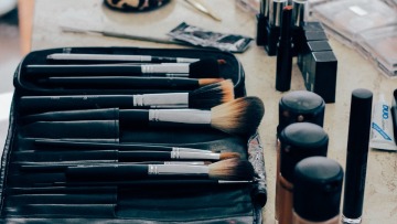 Νομοσχέδιο «σκούπα» του υπ. Υγείας με χώρους εποπτευόμενης χρήσης ναρκωτικών και «χαράτσι» στα καλλυντικά