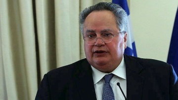 Ο Κοτζιάς «απειλεί» με μήνυση και τον Κουμουτσάκο