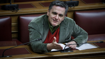 Τσακαλώτος για το ενδεχόμενο να κυβερνήσει η ΝΔ: Δεν είπα «I think», είπα «I don't think»!