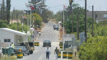 Κύπρος: Οι Βρετανοί έβαλαν τα κάγκελα στα Στροβίλια