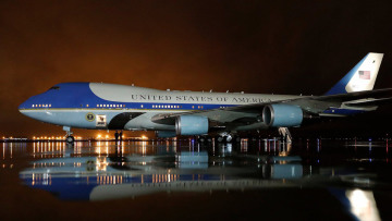 Στάση στη Σούδα θα κάνει το Air Force One με τον Τραμπ τα μεσάνυχτα