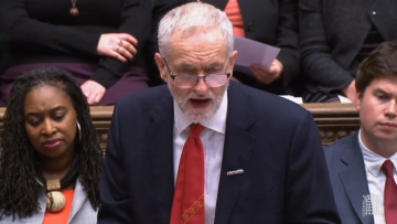 Βρετανία: Ο Κόρμπιν ζητά «λαϊκή ψηφοφορία» για τη συμφωνία της Μέι για το Brexit