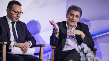 «Κόκκινα» δάνεια: Στα χέρια της Κομισιόν τις επόμενες ημέρες και η πρόταση της ΤτΕ 