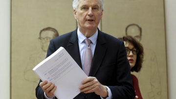 Μπαρνιέ: «Παράταση στο Brexit; Nα την κάνουν τι;»