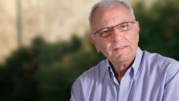 Κώστας Χαρδαβέλλας για τη μάχη του με τον καρκίνο: Η γυναίκα μου κρυβόταν για να μην τη βλέπω να κλαίει