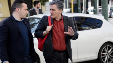 Καρατομήσεις αστυνομικών στη Δράμα, μετά τα επεισόδια στην επίσκεψη Τσακαλώτου