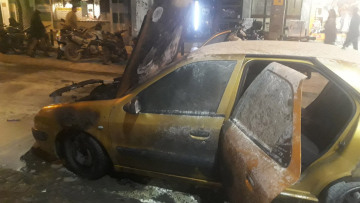 Κουκουλοφόροι τα έσπασαν σε Αθήνα και Θεσσαλονίκη