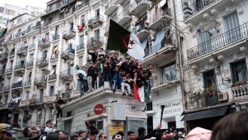 Αλγερία: Ισχυρές δυνάμεις ασφαλείας στο αεροδρόμιο της πρωτεύουσας