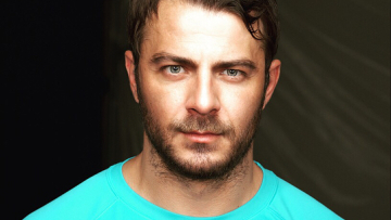 Γιατί τον Γιώργο Αγγελόπουλο τον θέλουν από παντού 