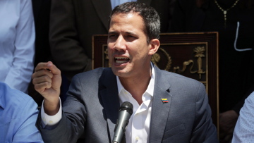 Βενεζουέλα: Έρευνα του γενικού εισαγγελέα κατά του Γκουαϊδό για το μπλακ άουτ