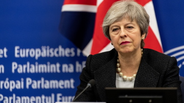 Πανηγυρίζει η Μέι: Εξασφαλίσαμε ό,τι ζητούσε το κοινοβούλιο