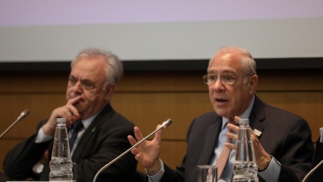 Γκουρία: Δώστε το πλεόνασμα στην αποπληρωμή του χρέους