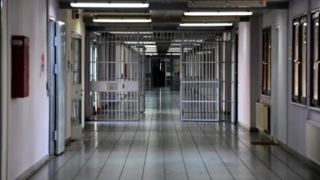 Θεσσαλονίκη: Στο νοσοκομείο τρεις κρατούμενοι μετά από φωτιά στις φυλακές Διαβατών
