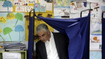 Σπηλιωτόπουλος για τα περί κόμματος με Παπακώστα και Τσιτουρίδη: Δεν υπάρχουν αποφάσεις...