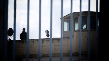 Ανακοίνωση... από άλλη χώρα του υπουργείου Δικαιοσύνης για τη δολοφονία στις φυλακές 