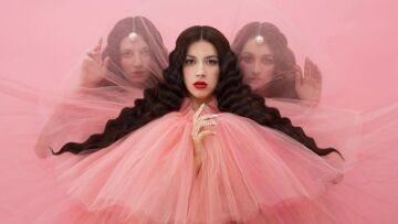 Η Figaro παρουσιάζει την Κατερίνα Ντούσκα στο γαλλικό κοινό