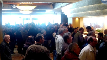 Ο «πόλεμος» ΓΣΕΕ – ΠΑΜΕ συνεχίζεται μετά το ξύλο στη Ρόδο - Δείτε βίντεο 