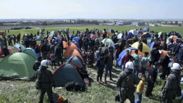 Στα Διαβατά οι πρόσφυγες - Θα επιχειρήσουν νέα πορεία στα σύνορα