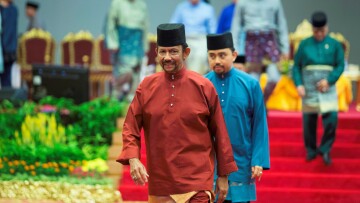 Μπρουνέι: Η εκτέλεση ομοφυλόφιλων δια λιθοβολισμού είναι... προληπτικό μέτρο