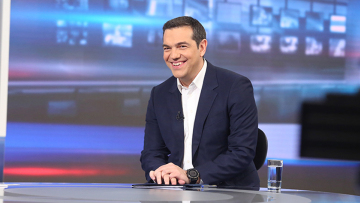 Τσίπρας για Πετσίτη: Είμαστε ανοιχτοί, διάτρητοι, να δουν τους λογαριασμούς μας