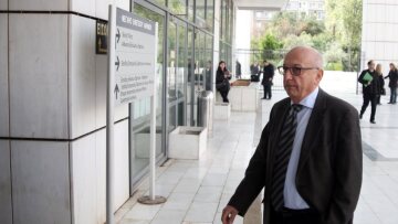 Δίκη Siemens: Να αθωωθεί ο Τσουκάτος προτείνει η εισαγγελέας